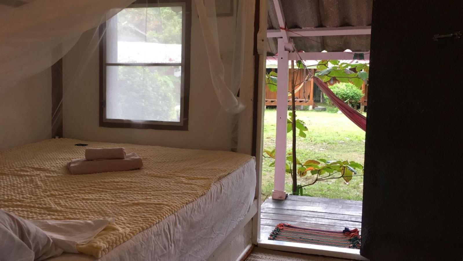 ホテル Colorful Hut パンガン島 部屋 写真